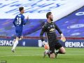 Tin bóng đá tối 20/7: De Gea mắc lỗi nghiêm trọng, Solskjaer vẫn ra sức bảo vệ