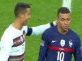 Điểm tin chiều 12/10: Mbappe cười khi bị Ronaldo trêu chọc