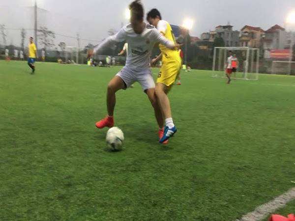 Những tố chất cầu thủ đá thòng cần có