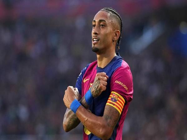 Barca lên kế hoạch xoay tua đội hình