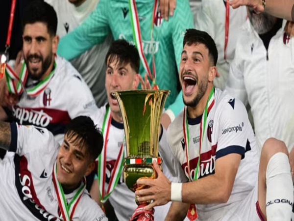 BĐ Ý: Bologna đánh bại AC Milan vô địch Cúp Quốc gia Ý