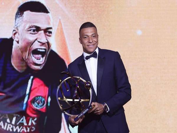 Kylian Mbappé là cầu thủ PSG nhiều danh hiệu