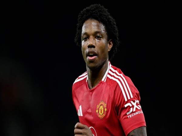 Bóng đá Anh: Man United đang tìm cách đẩy Malacia ra đi
