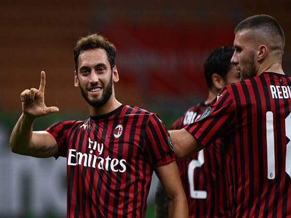 Những tên gọi khác ngoài biệt danh của AC Milan