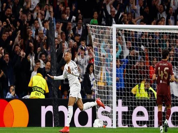 Lịch sử Man City đối đầu Liverpool